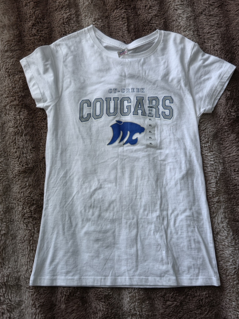 NWT Cy-Creek Cougars White Graphic T-Shirt Athletic Tee Women's XL